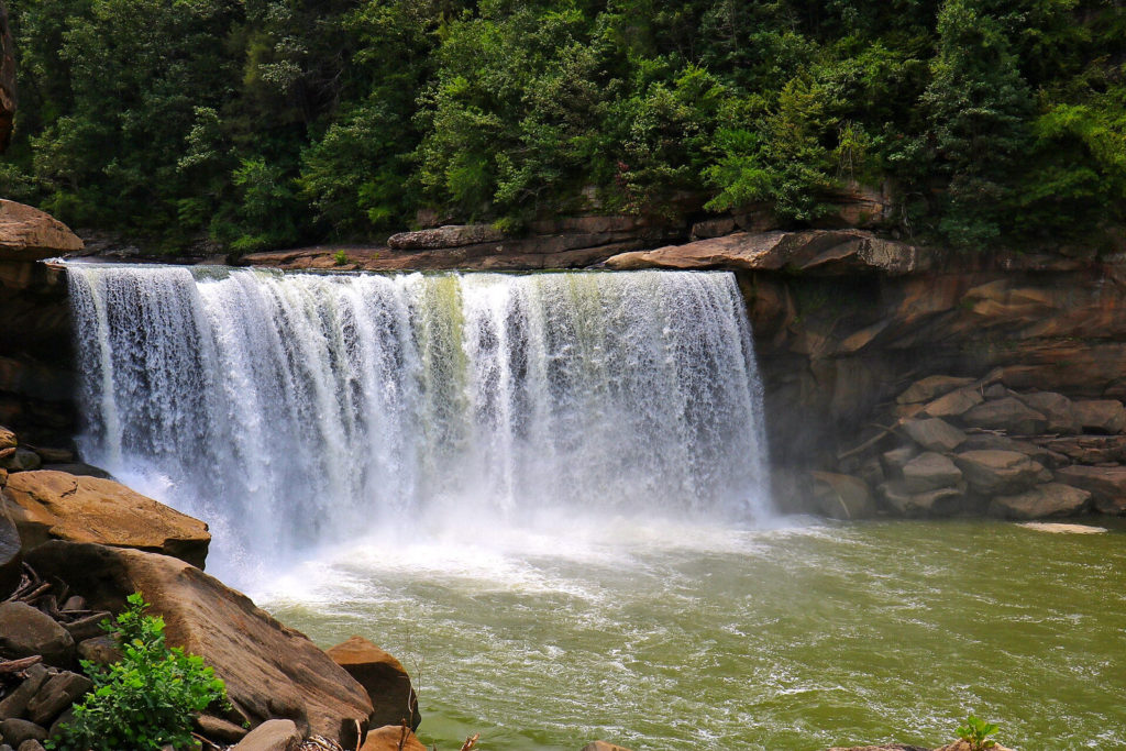 Cumberland Falls by day, from a distance