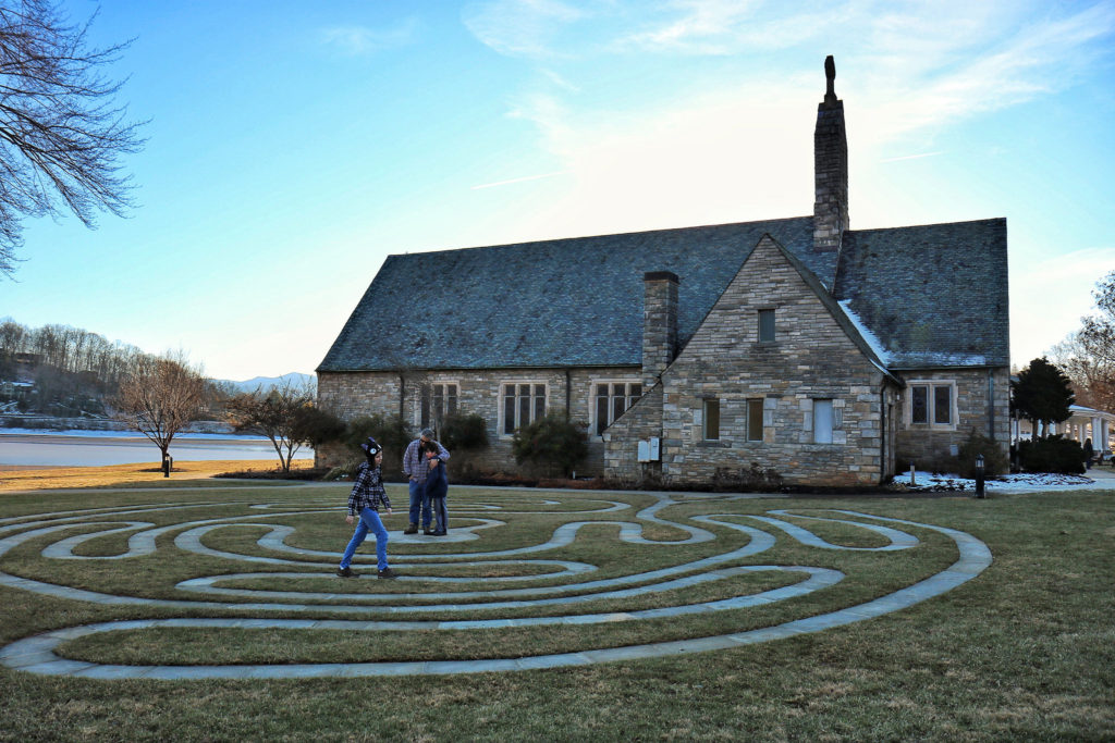 Best Family Hikes in Maggie Valley