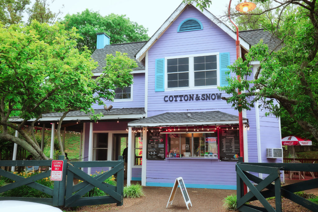 Cotton and Snow - Hawaiian Shaved Ice in Nashville!