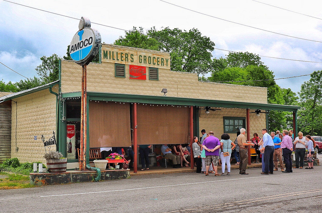 Miller's Grocery Christiana