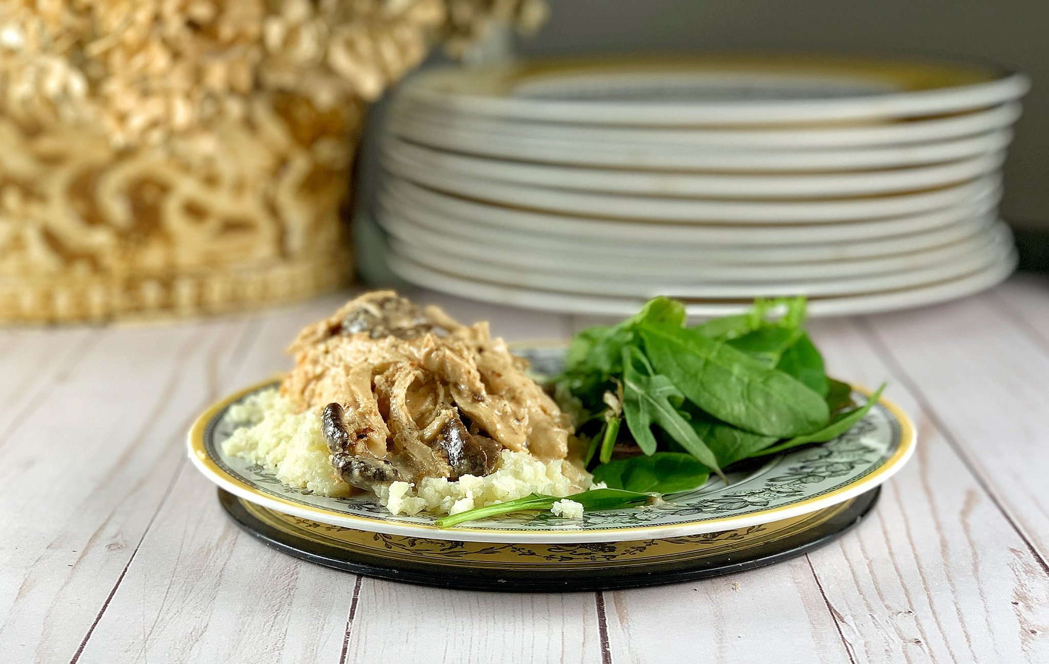 Creamy Chicken and Mushrooms Over Cauliflower Rice