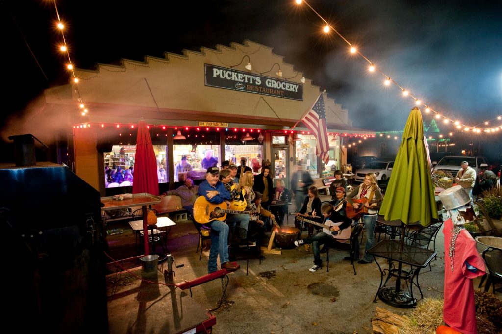 Puckett's of Leiper's Fork